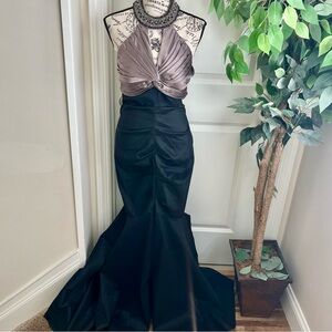 NV Couture Halter Beaded Neck Mermaid Gown Black Copper Sz 10